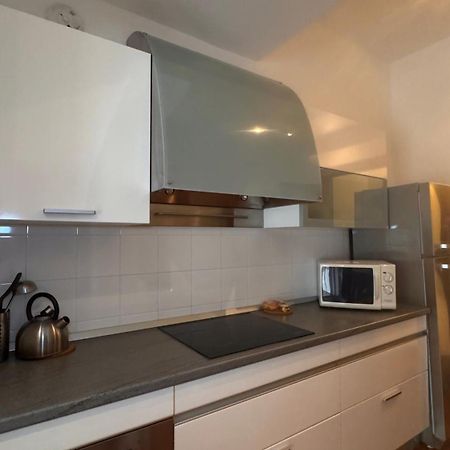 Antonella'S House Apartment Бресо Екстериор снимка