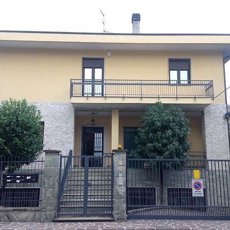 Antonella'S House Apartment Бресо Стая снимка